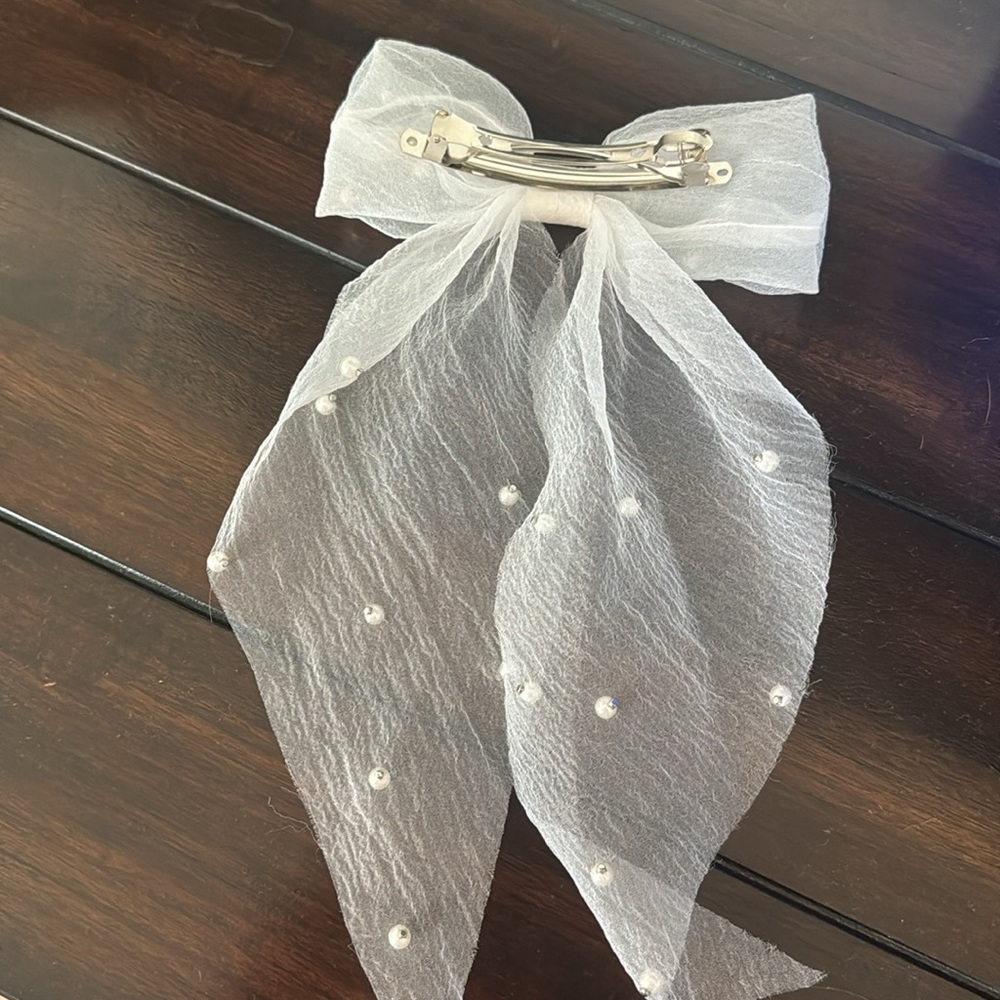 Hair bow - Picture 2 of 2